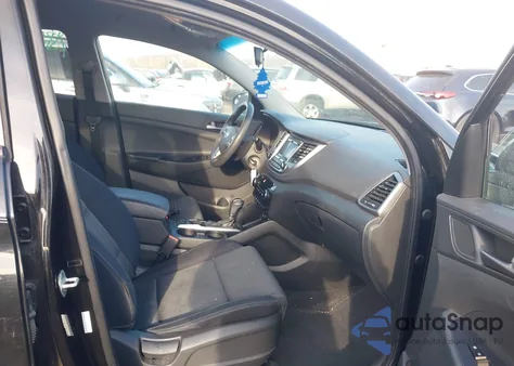 2016 Hyundai Tucson Se z USA, uszkodzony, nr VIN KM8J3CA41GU256175